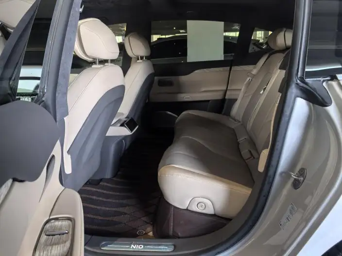 NIO ET7 2023 Model 75kWh – фото 9