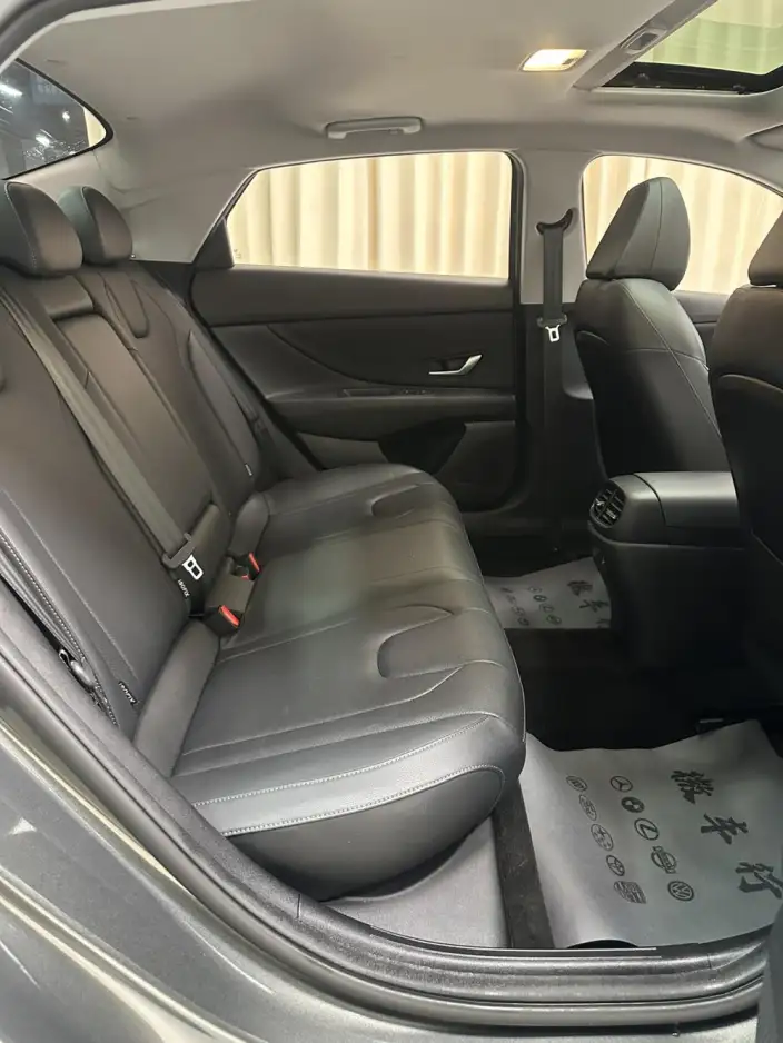 Hyundai Ioniq 2023 Model 1.5L CVT TOP Ultimate Edition – фото 5