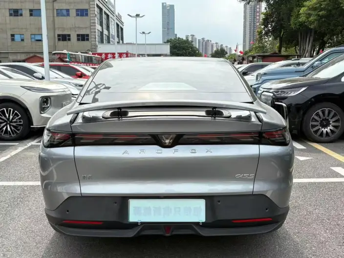 Arcfox α-S 5 2025 Model Facelift 708MAX 200kW