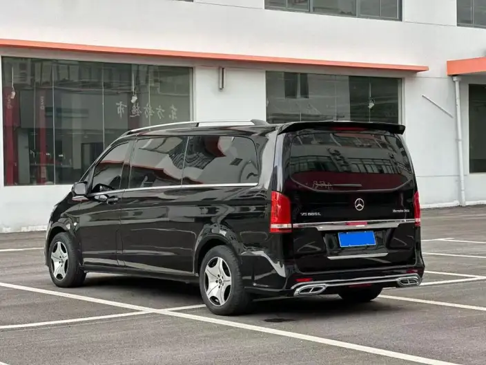 Viano 2021 Model 2.0T Business Edition 7 seat – фото 4