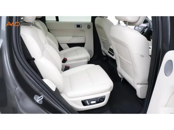 Li Auto L8 2023 Model Max Edition – фото 8