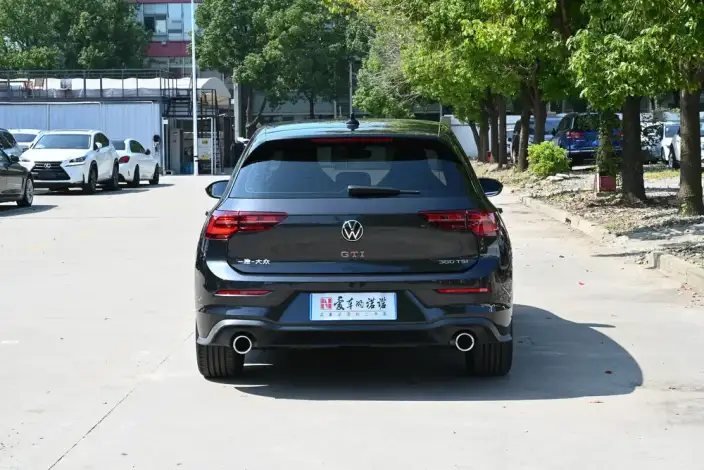 Volkswagen Golf GTI 2023 Model 380TSI DSG GTI – фото 6