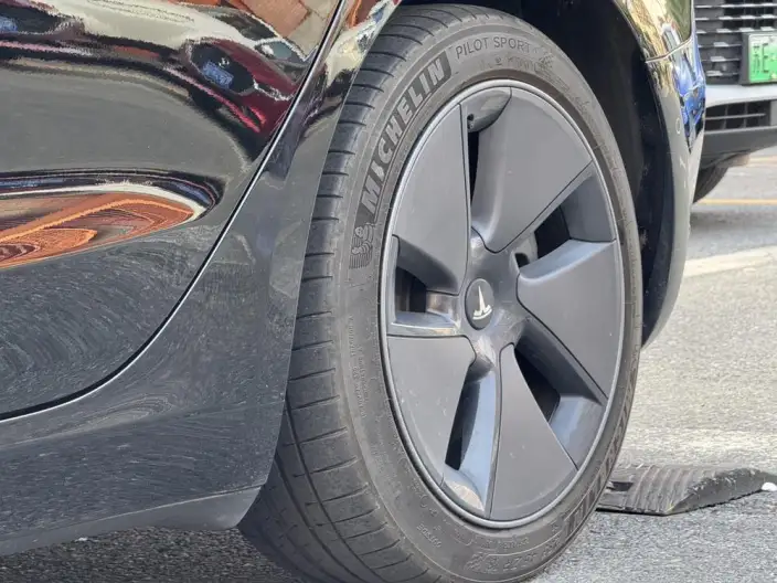 Model 3 2022 Model Rear-wheel drive version – фото 9