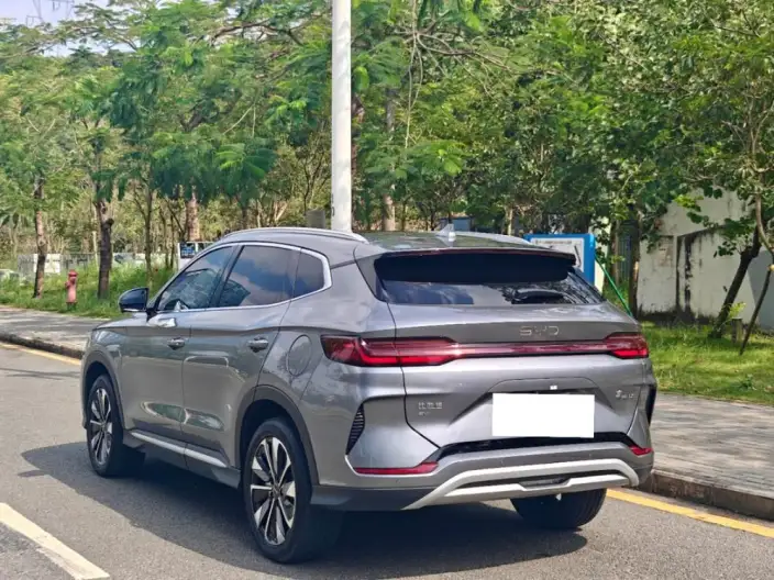 BYD Song PLUS EV 2025 Model 520KM Luxury Model