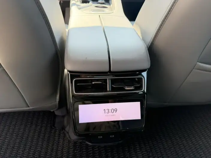 ZEEKR 001 2024 Model WE Edition 100kWh Rear Drive – фото 9