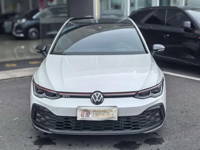 Volkswagen Golf GTI 2021 Model 380TSI DSG GTI – фото 2