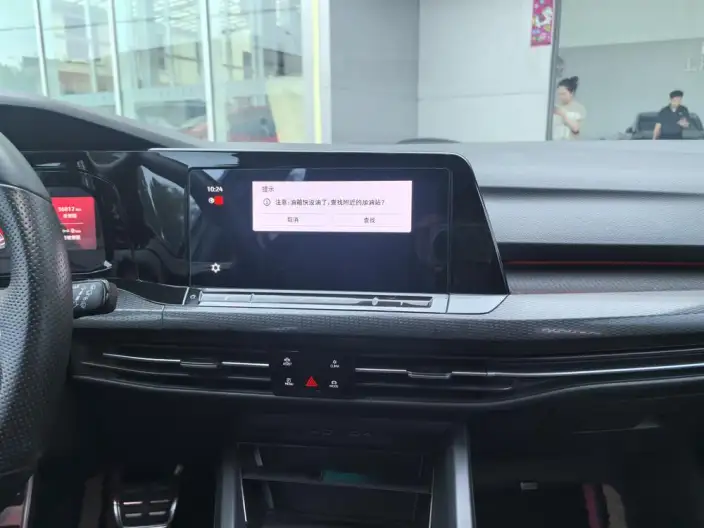 Volkswagen Golf GTI 2021 Model 380TSI DSG GTI – фото 9