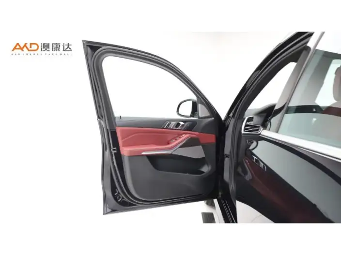 BMW X5 2022 Model Facelift xDrive 40Li M Sports Set – фото 8