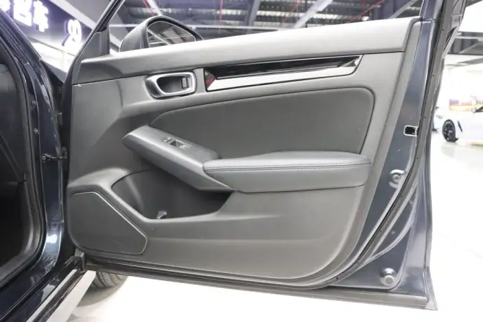 Honda Civic 2023 Model 240TURBO CVT Momentum Edition – фото 9