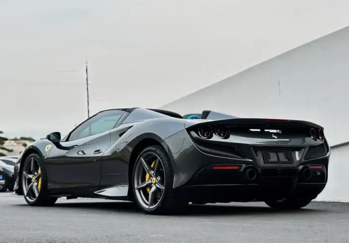 Ferrari F8 2020 Model Spider 3.9T V8