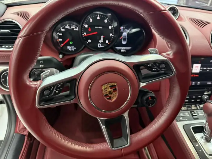 Porsche 718 2022 Model Boxster 2.0T – фото 8