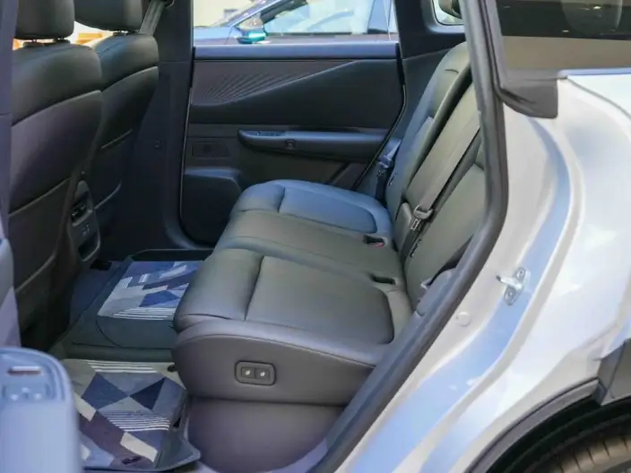 Nissan NX8 2026 Model EV 580 Max – фото 9