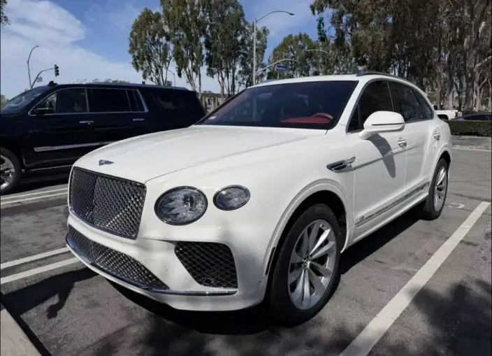 Bentayga 2021 Model 4.0T Automatic 4WD 5 seat Parallel Imported