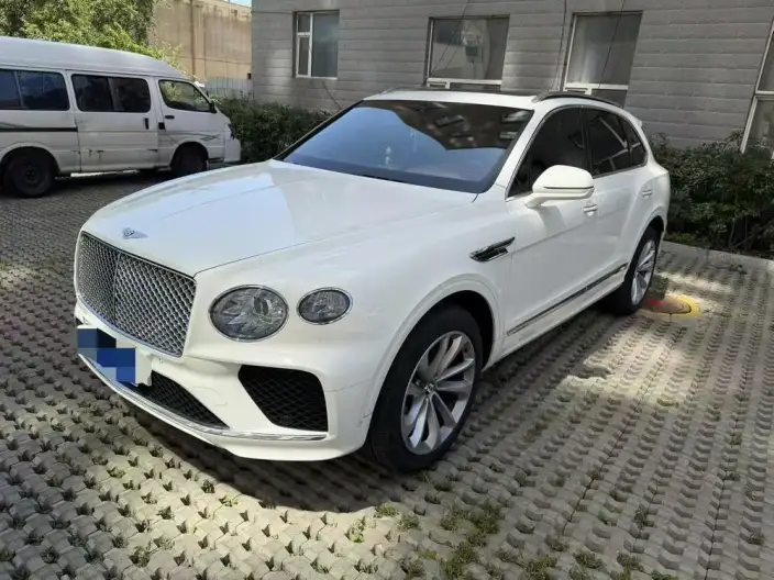 Bentayga 2021 Model 4.0T Automatic 4WD 5 seat Parallel Imported – фото 7