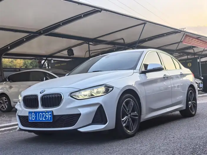 BMW 1 Series 2022 Model 1.5T Automatic Qian Drive 5 seat Parallel Imported