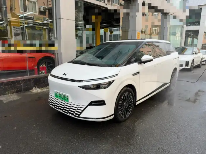 XPeng X9 2025 Model EV 702 4WD High performance Max