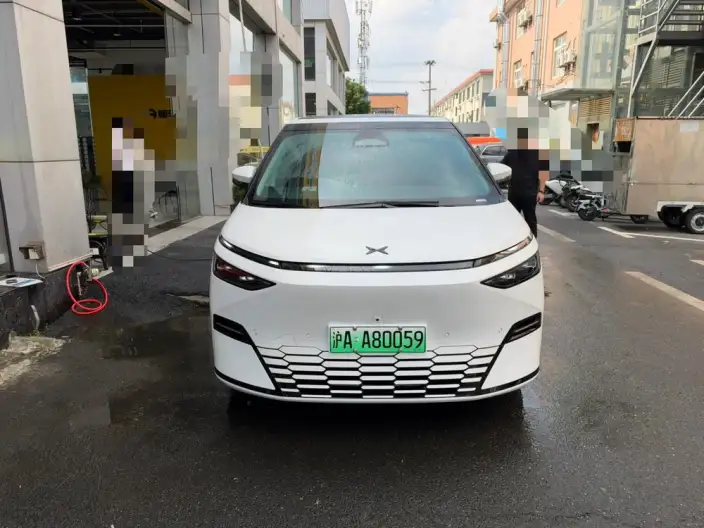 XPeng X9 2025 Model EV 702 4WD High performance Max