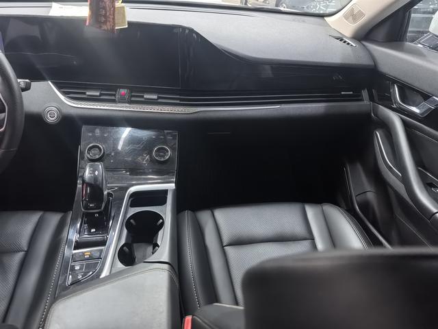 Bestune B70 2023 Third Gen 1.5T Automatic Smooth Enjoy – фото 8