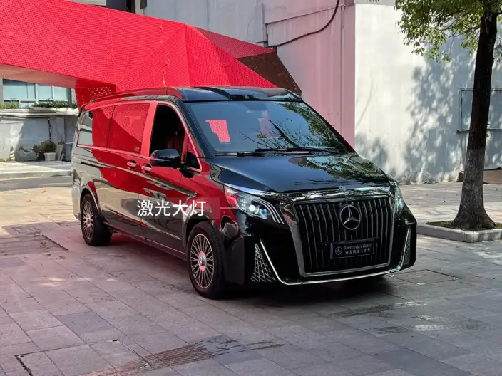 Viano 2023 Model 2.0T Elite Edition 7 seat – фото 3