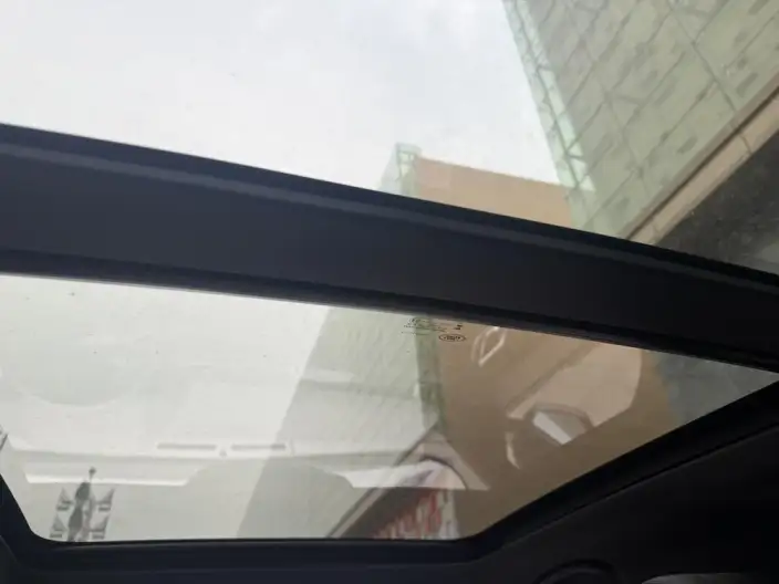 Range Rover Velar 2024 Model Dynamic SE – фото 7