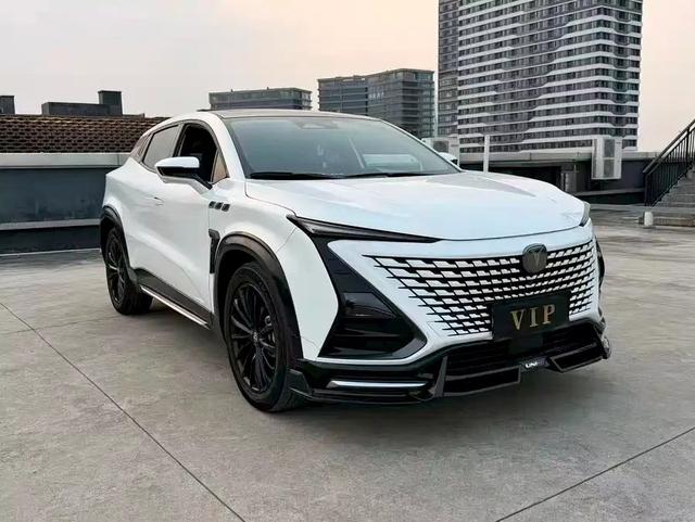 Changan UNI-T 2023 Second Generation 1.5T Premium – фото 3