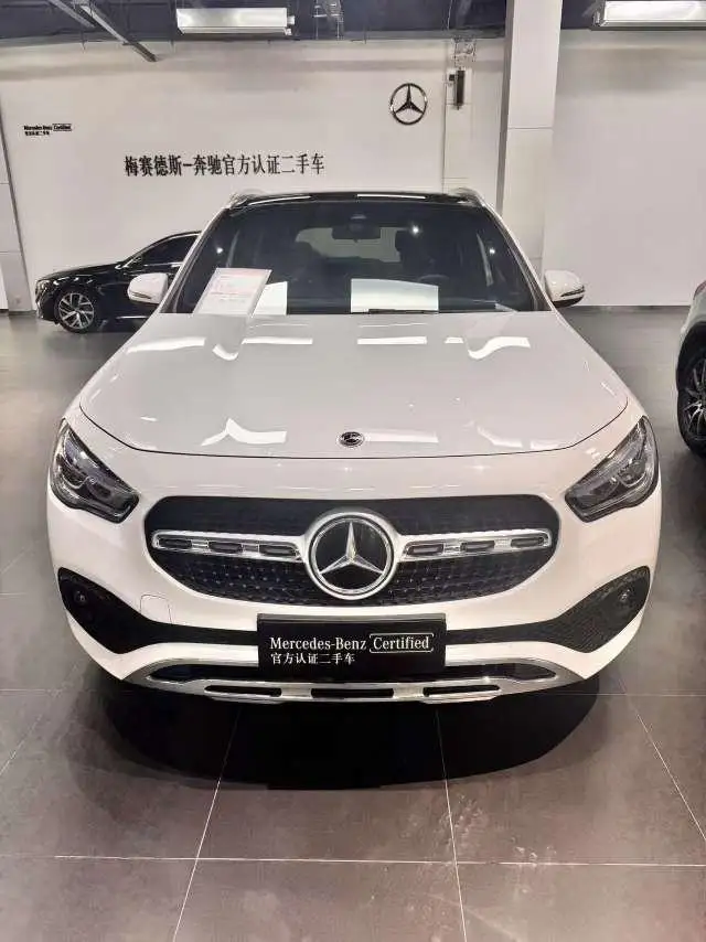 Mercedes-Benz GLA 2022 Model GLA 220 – фото 2