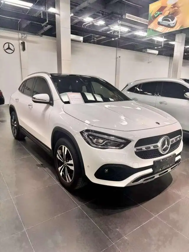 Mercedes-Benz GLA 2022 Model GLA 220 – фото 3