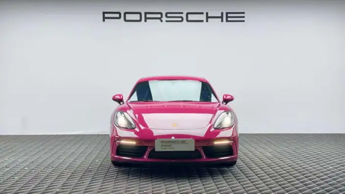 Porsche 718 2023 Model Cayman 2.0T