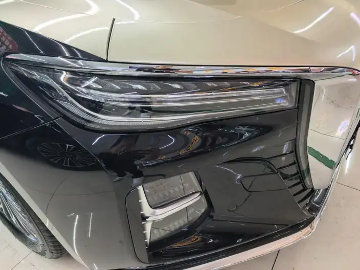 Hongqi H5 2024 Model 1.5T DCT Flag Rhythm Edition – фото 7