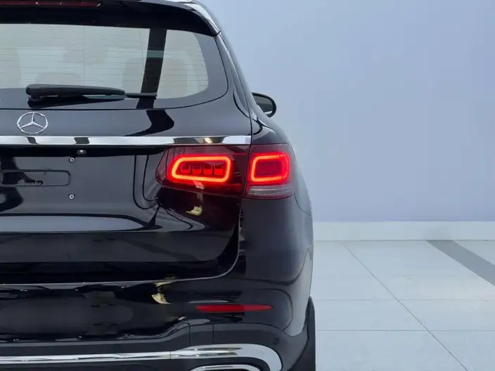 Mercedes-Benz GLC 2022 Model GLC 300 L 4MATIC Dynamic Model Collector Edition – фото 6