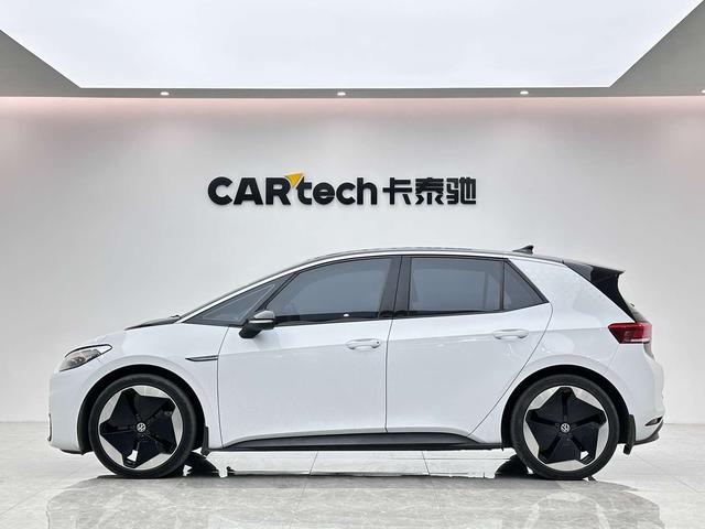 Volkswagen ID.3 2023 Upgrade Pure Smart Enjoyment – фото 2