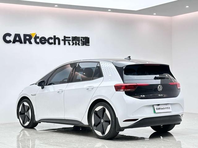Volkswagen ID.3 2023 Upgrade Pure Smart Enjoyment – фото 3