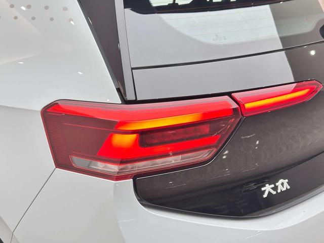 Volkswagen ID.3 2023 Upgrade Pure Smart Enjoyment – фото 20