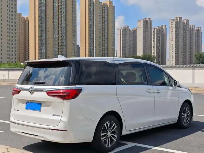 Buick GL8 2023 Model ES Luzun 2.0T Comfort Model – фото 5