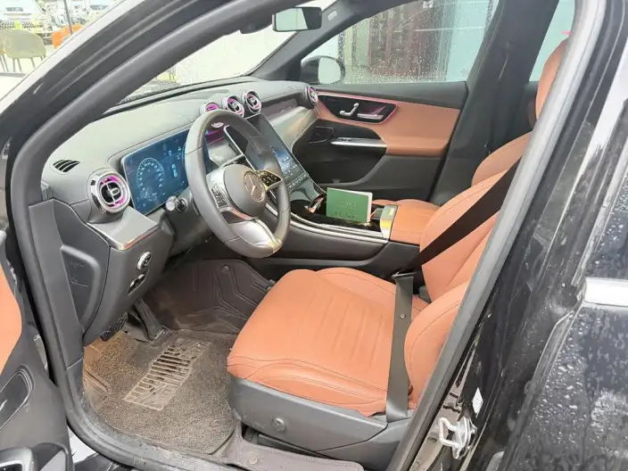 Mercedes-Benz GLC 2025 Model Facelift GLC 260 L 4MATIC Dynamic Model 5 seat – фото 8