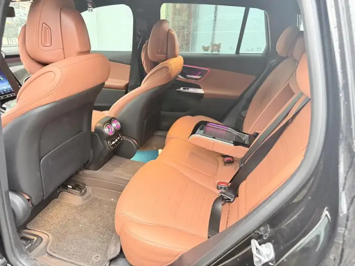 Mercedes-Benz GLC 2025 Model Facelift GLC 260 L 4MATIC Dynamic Model 5 seat – фото 9