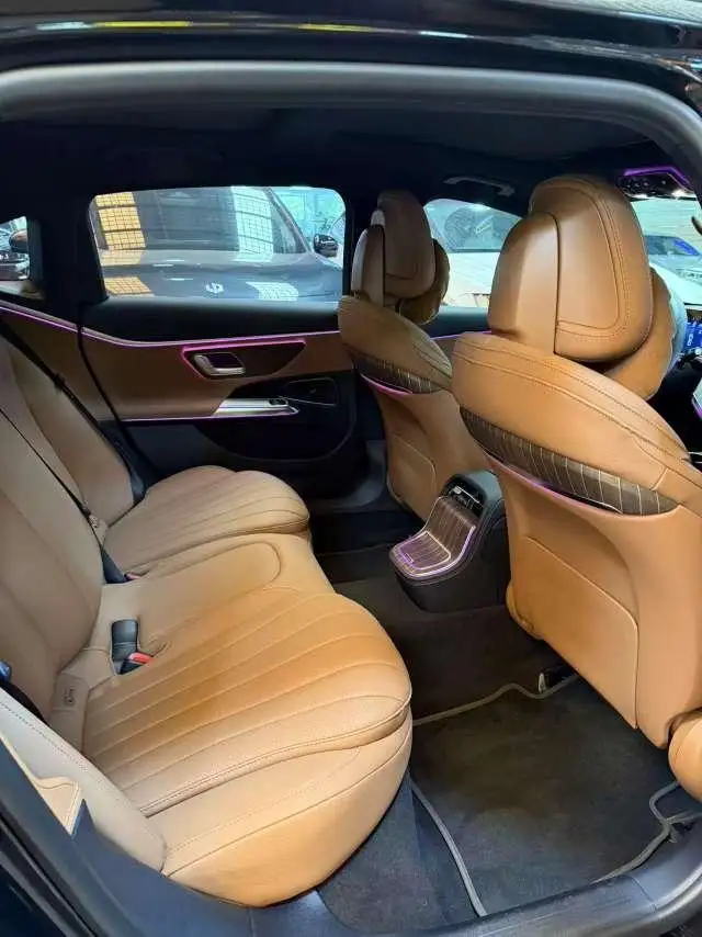 Mercedes-Benz E-Class 2024 Model E 300 L Fashion Model sedan – фото 6