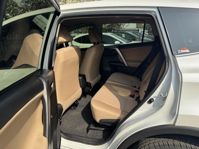 Toyota RAV4 2016 модификация 2.0L CVT 2WD Urban Edition – фото 20