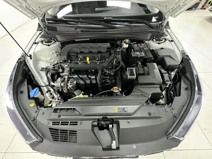 Hyundai Ioniq 2022 Model 1.5L CVT LUX Premium Edition – фото 5