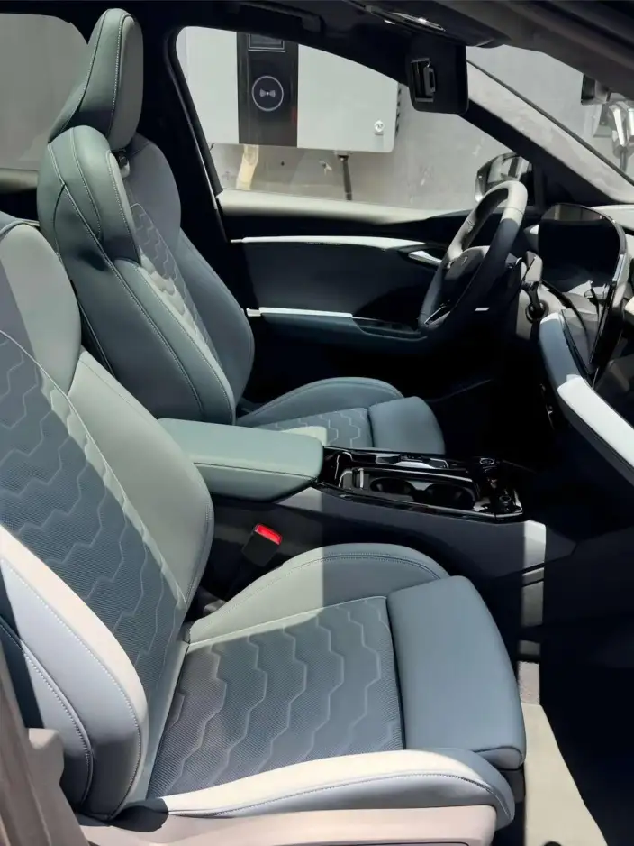 AUDI Q6L e-tron 2026 Model Long Battery Life Pro Edition – фото 8