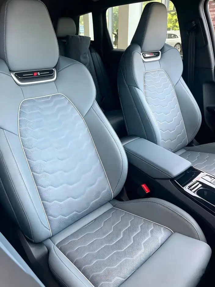 AUDI Q6L e-tron 2026 Model Long Battery Life Pro Edition – фото 9