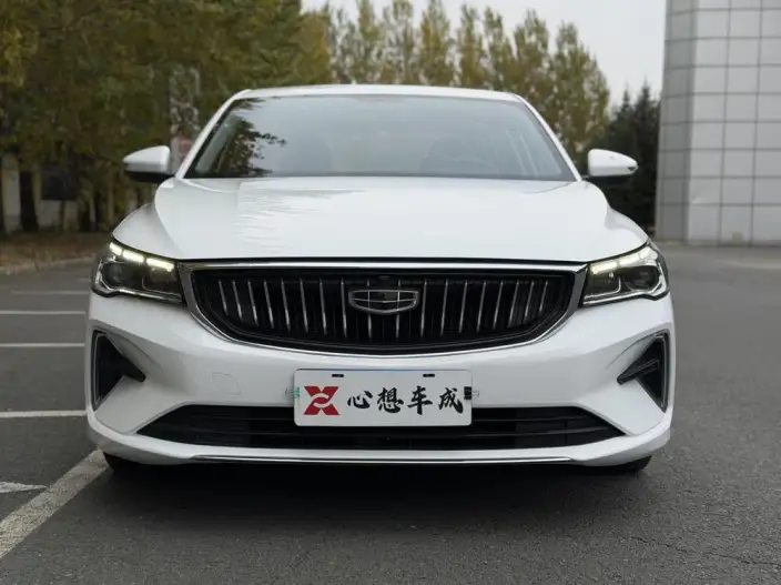 Geely Emgrand 2022 Model No. 4 Gen 1.5L CVT Luxury Model – фото 2