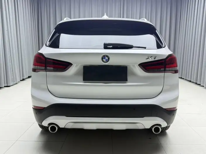 BMW X1 2022 Model sDrive20Li Exclusive Model – фото 5