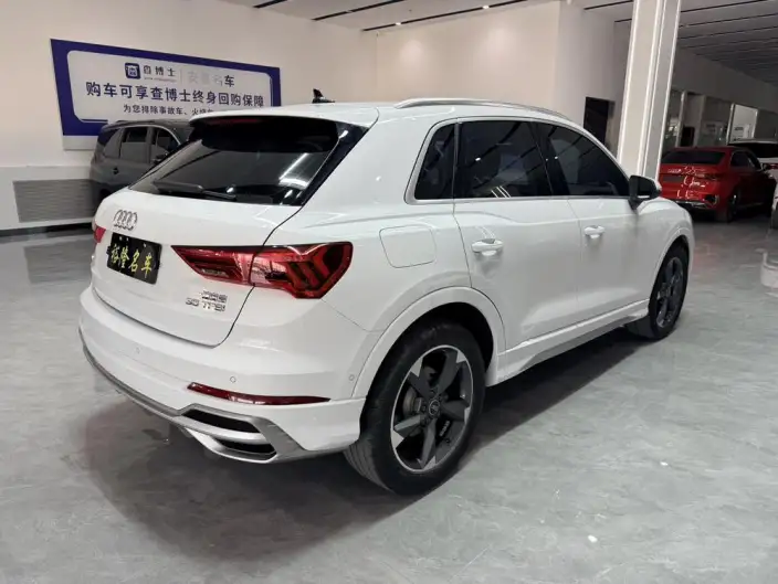 AUDI Q3 2022 Model 35 TFSI Fashion Dynamic Model – фото 6