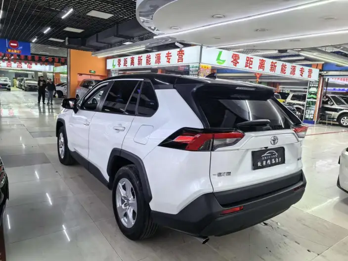 Toyota RAV4 2024 Model 2.0L CVT 2WD Urban Edition