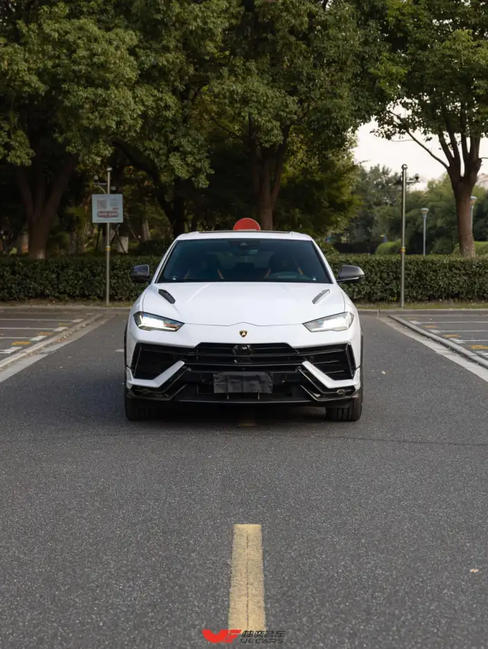 Urus 2022 Model 4.0T V8 Performante