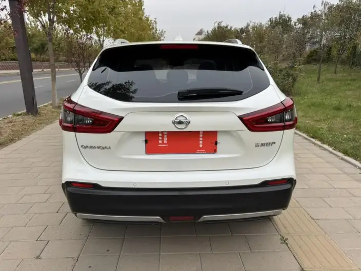 Nissan Qashqai 2022 Model 2.0L XV Prem. Deluxe Edition – фото 5