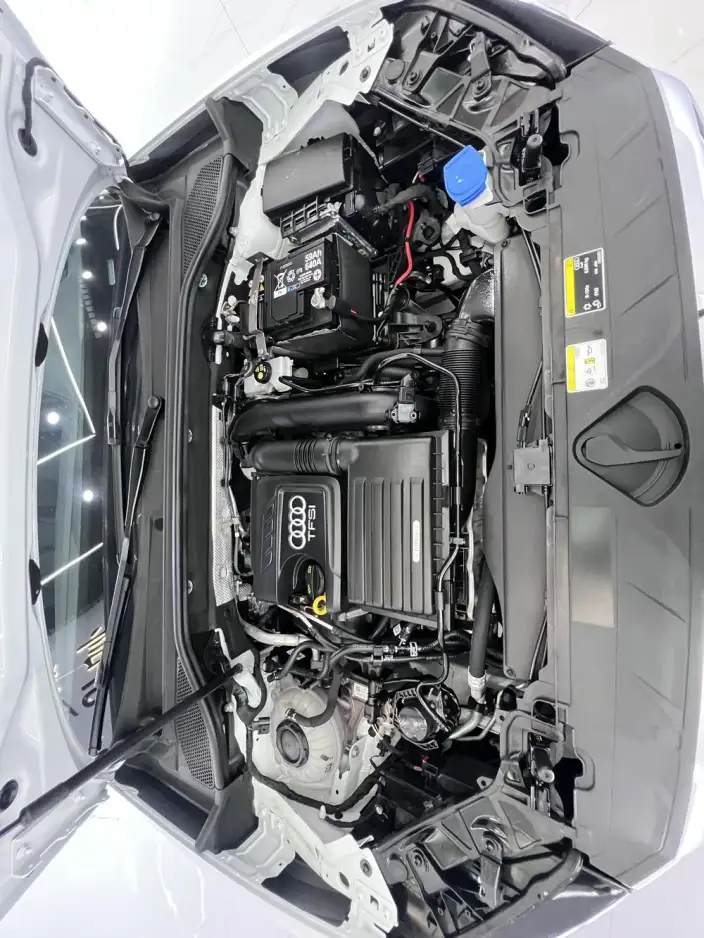AUDI Q2L 2022 Model 35 TFSI Fashion Dynamic Model – фото 10