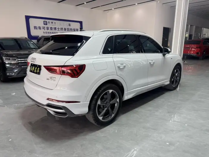 AUDI Q3 2023 Model 35 TFSI Fashion Dynamic Model – фото 6