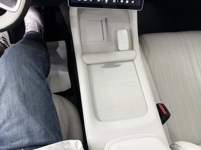 Geely Galaxy L7 2023 Model 1.5T DHT 115km Galaxy – фото 8